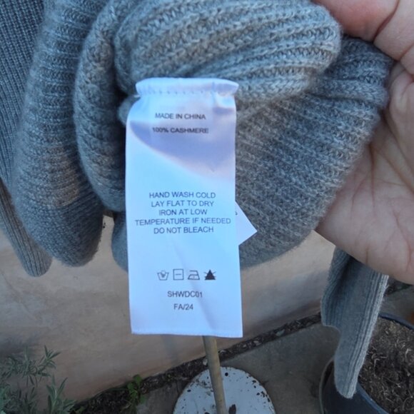 Quince gray ribbed cashmere hoody - Picture 2 of 5